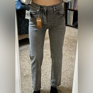 Kensie High-Rise Straight-Leg Jeans in Gray